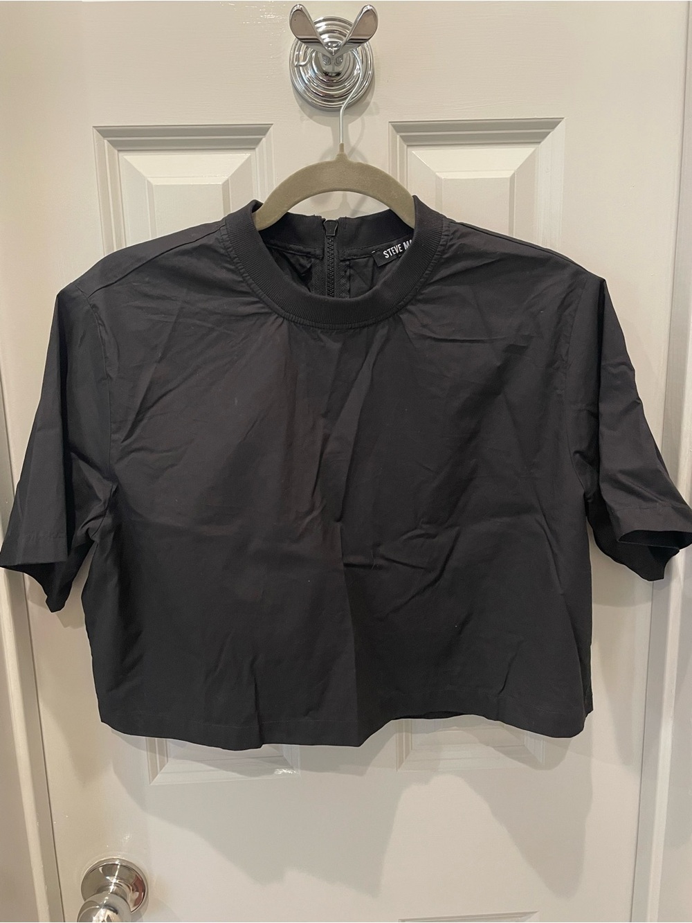 Steve Madden Lightweight Crop Top